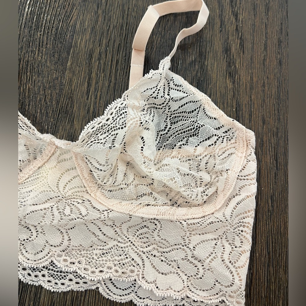 HANRO lace bralette size small , light pink color , NEW - Picture 2 of 5